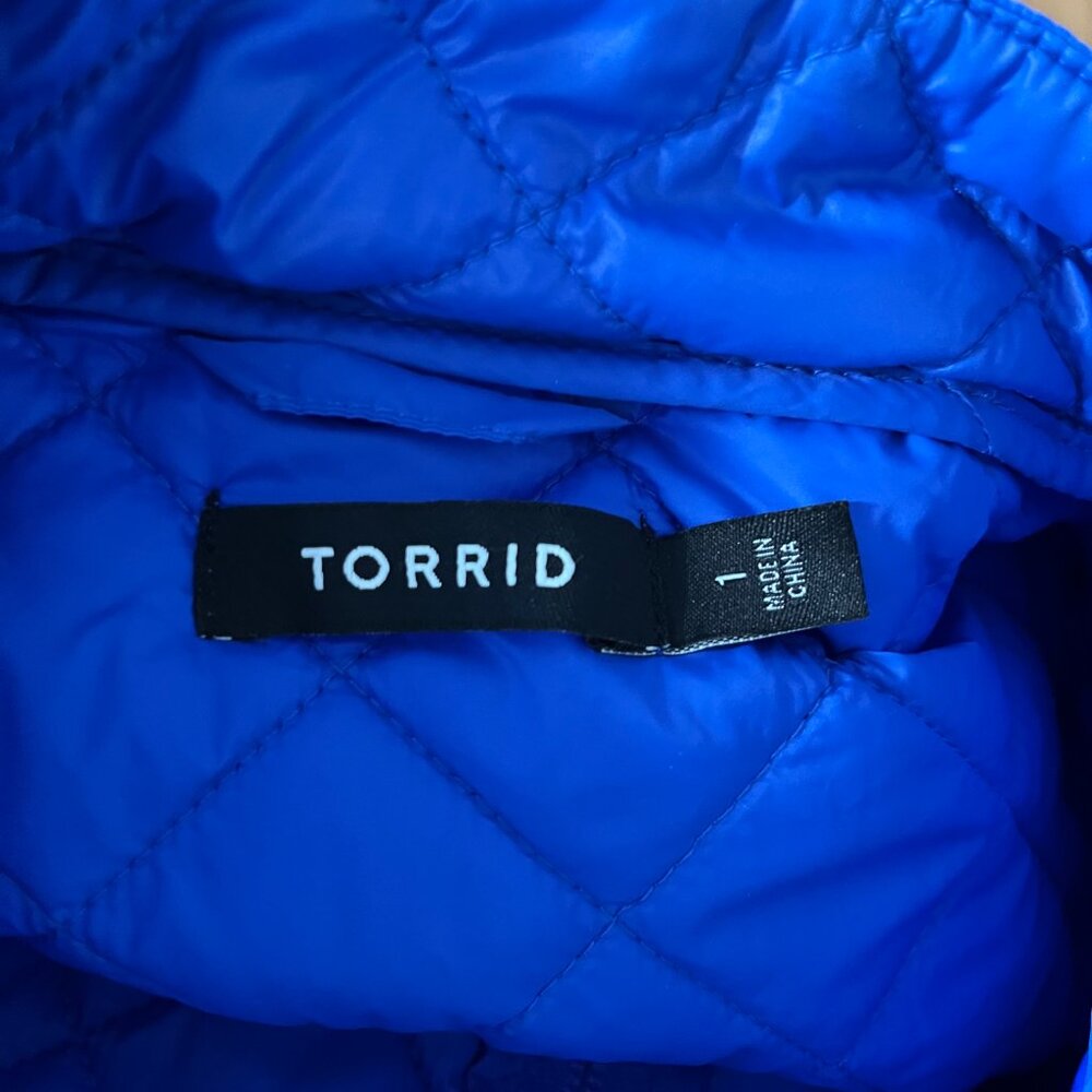 Torrid  Feel the Fit Cobalt Blue Diamond Quilted Puffer Jacket Packable Size 1 X - Picture 5 of 10
